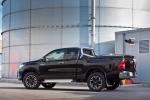 Toyota Hilux Xtra Cab Black Platinum 2017 года